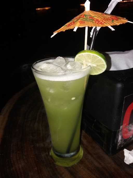 Linga Longa Bar Sanur 5