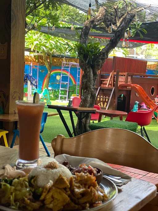 Kidzcafe Sanur 2