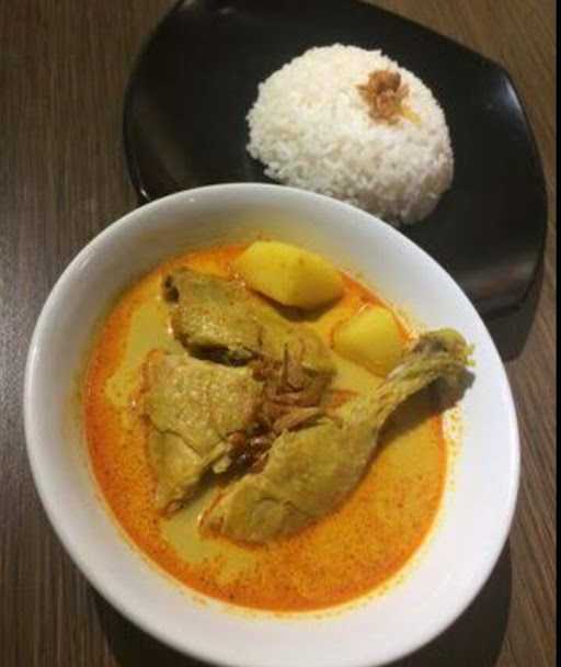 Ayam Penyet Mama Vina 7