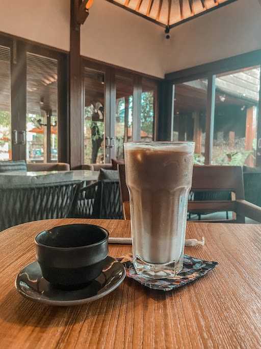 Batujimbar Cafe 8