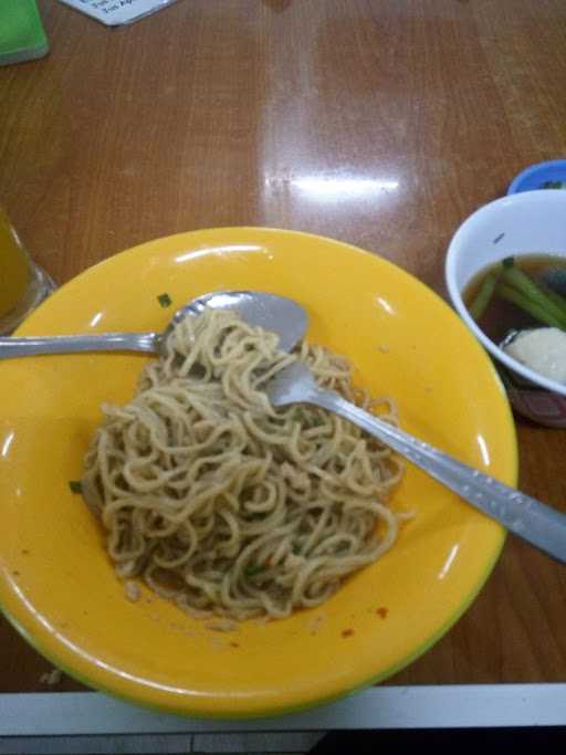 Bubur & Mie Ayam Oriental 3