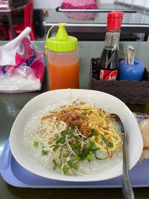 Bubur & Mie Ayam Oriental 1