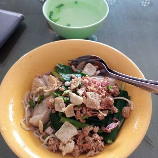 Bubur & Mie Ayam Oriental 4