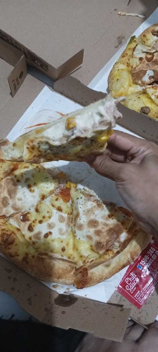 Domino'S Pizza 2