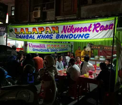 Lalapan Ayam Penyet 5