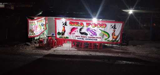 Lalapan & Sea Food Oi 10