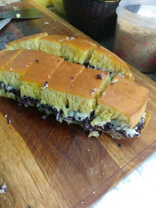 Martabak Ketan Hitam Raja Semut 4