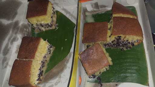 Martabak Ketan Hitam Raja Semut 1