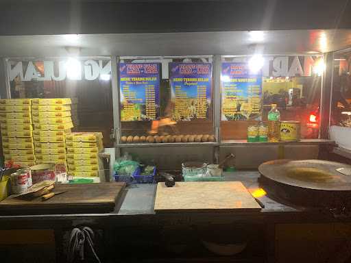 Martabak Terang Bulan Laka - Laka 8