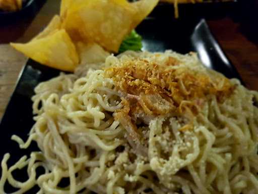 Mie Setan Denpasar 10