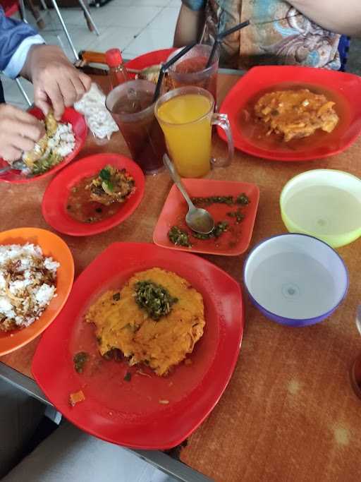 Pondok Nasi Uduk & Istana Kepiting 2