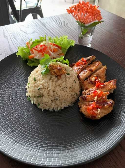 Saigon Cafe Sanur 1