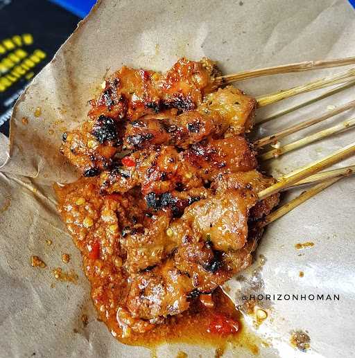 Sate Babi Pak Dewa 1