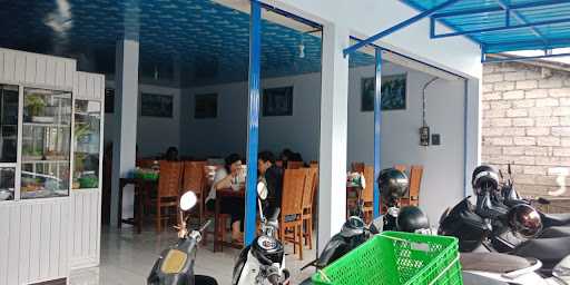 Warung Bakso Kurnia 4