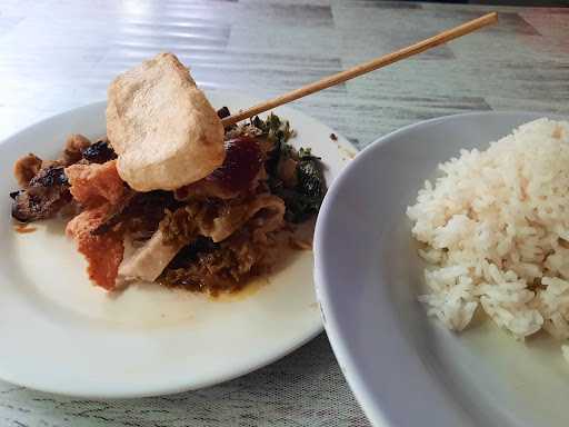 Warung Dungki Babi Guling 2