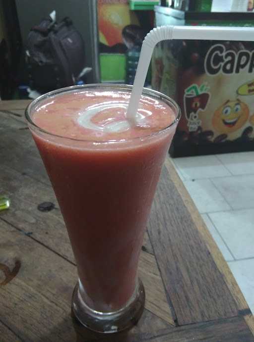 Juice Bar Cappucino Cincau 9