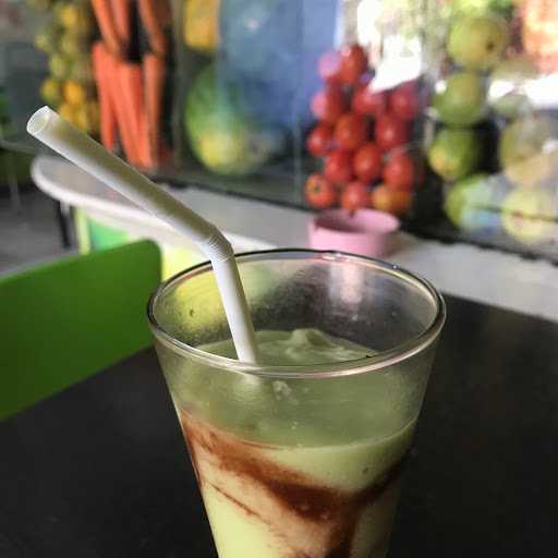 Juice Bar Cappucino Cincau 10