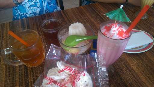 Warung M23 3