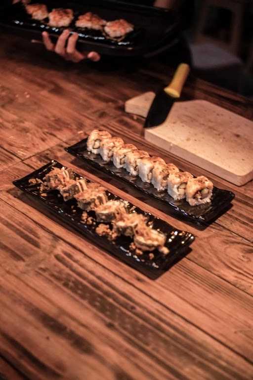 Gerobak Sushi Sudirman 5