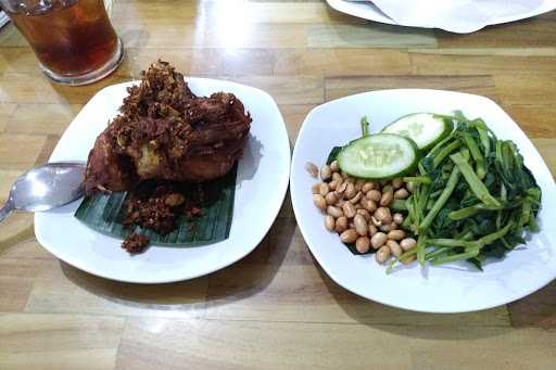 Ayam Betutu Khas Gilimanuk 9