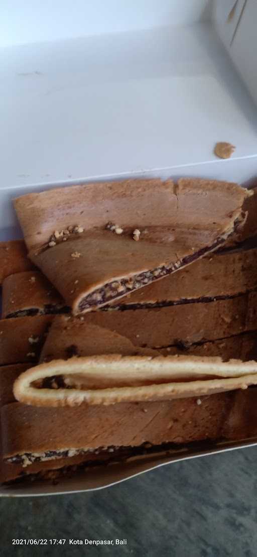 Holland Martabak Terang Bulan 8