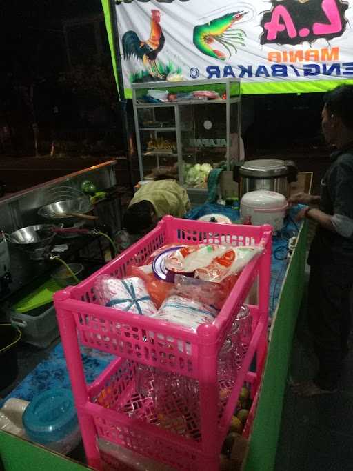 Lalapan Nasi Uduk Lamania 1