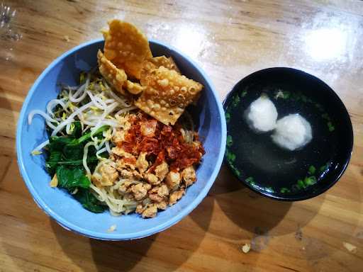 Mie Ayam Benteng 24 - Es Cokelat Kawan 9