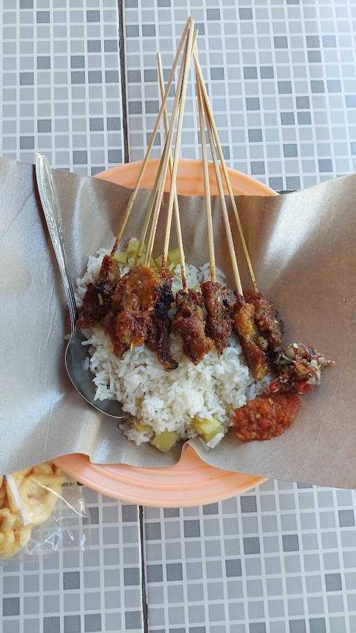 Sate Babi Dek Moglong 3