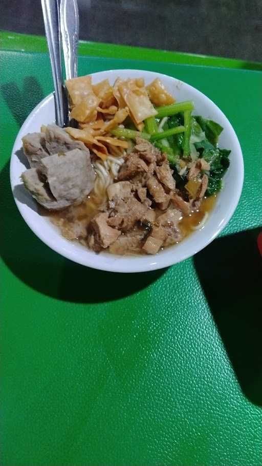 Warung Bakso Ayu Minantri 8