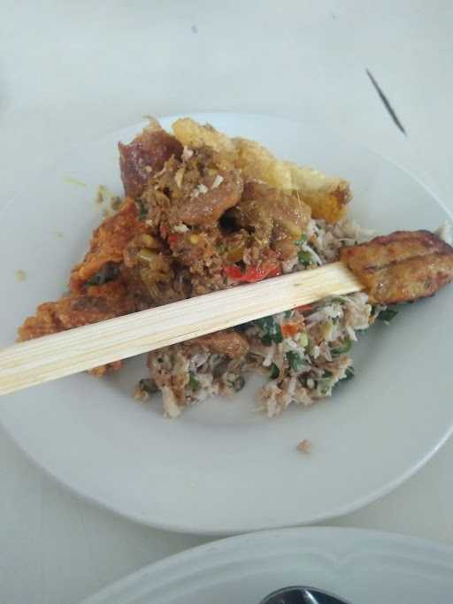 Warung Lawar Penatih 9