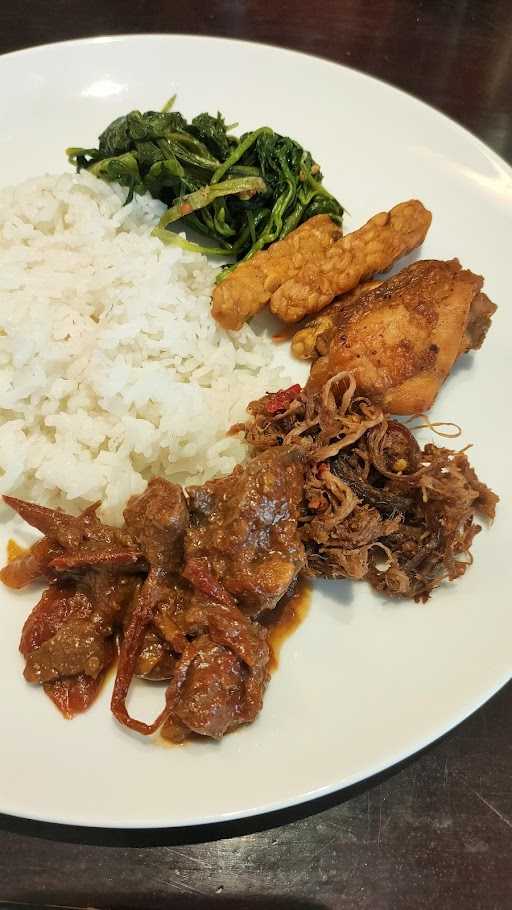 Warung Nasi Gonde Cik Swi 9