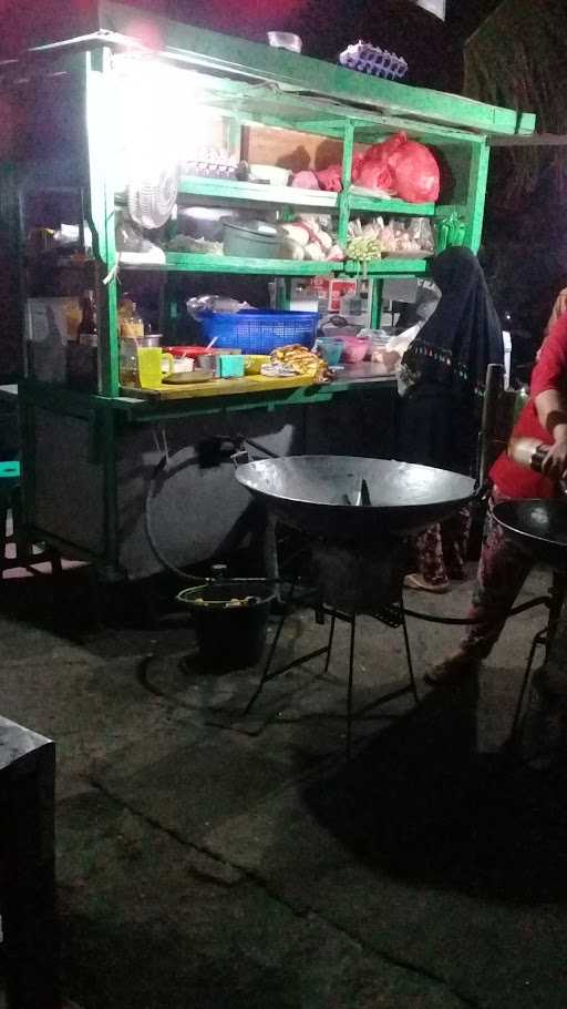 Warung Nasi Goreng Surabi 9