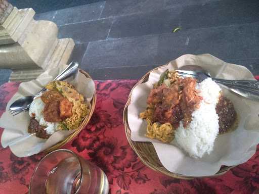 Warung Nasi Men Lotri 3