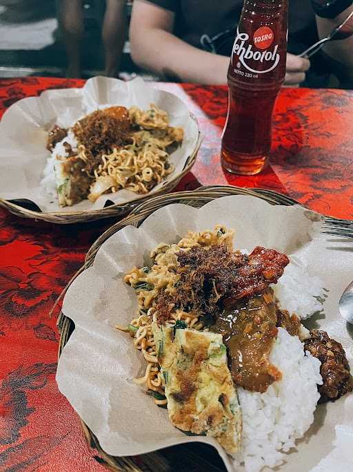 Warung Nasi Men Lotri 8