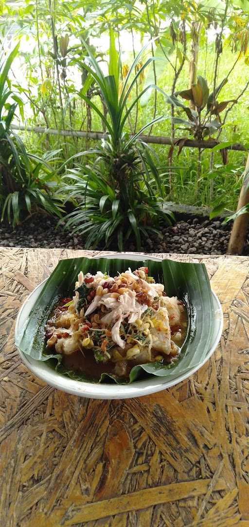 Warung Rujak Bali D'Tepi Sawah 5