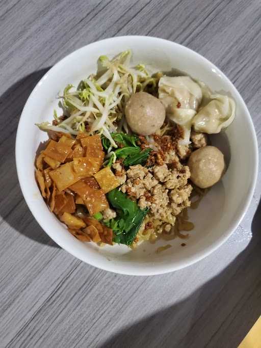 Mie Ayam Khas Bangka 4