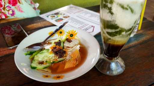 Liligundi Warung Jaje Bali 9