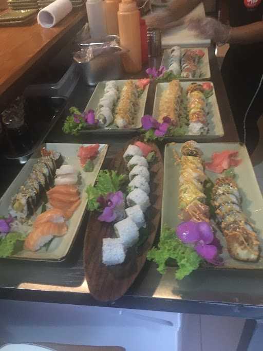 Olivia Sushi 4