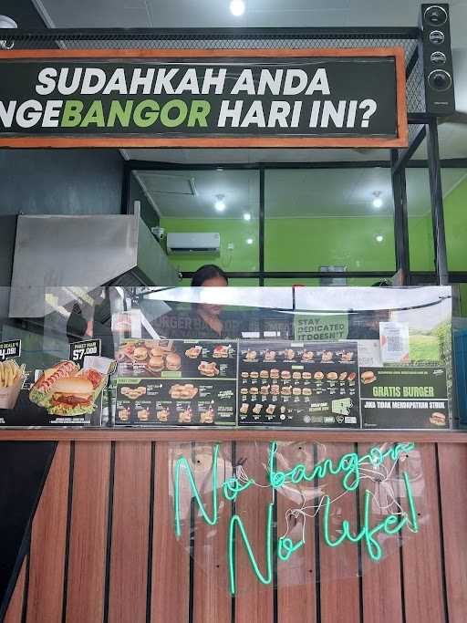 Burger Bangor Peguyangan 3