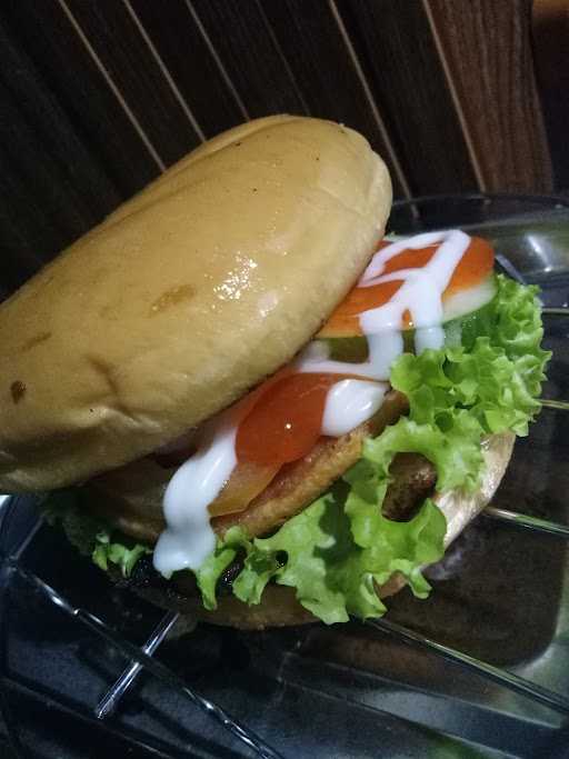 Burger Fazza 3