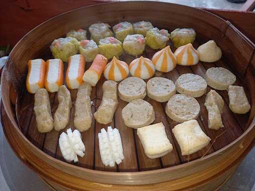 Camilan Dimsum Subak Dalem 6