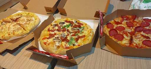 Domino'S Pizza 8