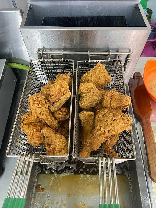 Gogo Fried Chicken Buluh Indah 4