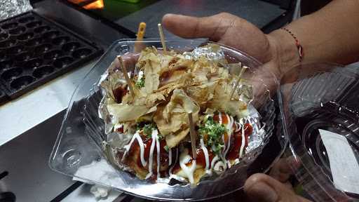 King'S Takoyaki 8