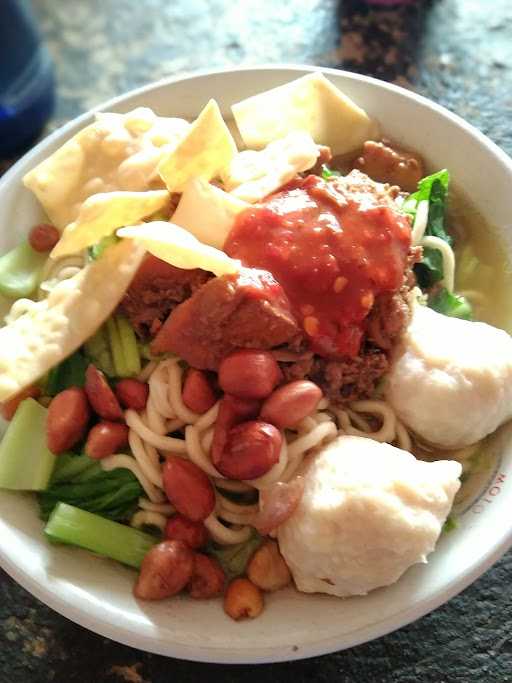 Mie Ayam & Bakso Pak Arum 7