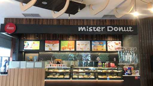 Mister Donut 8