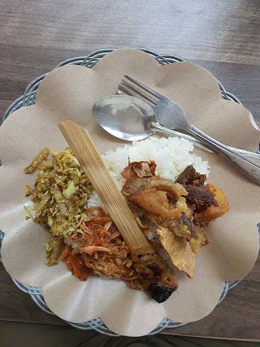 Nasi Babi Ibu Kaler 8