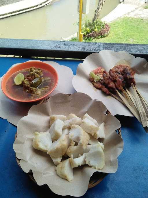 Sate Babi Pak Alit 6