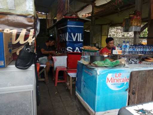 Sate Babi Pak Alit 8