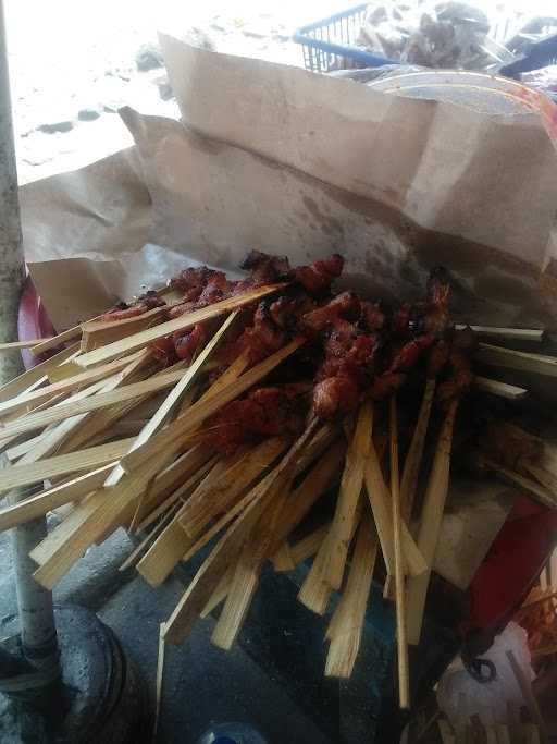 Sate Babi Pattimura 10